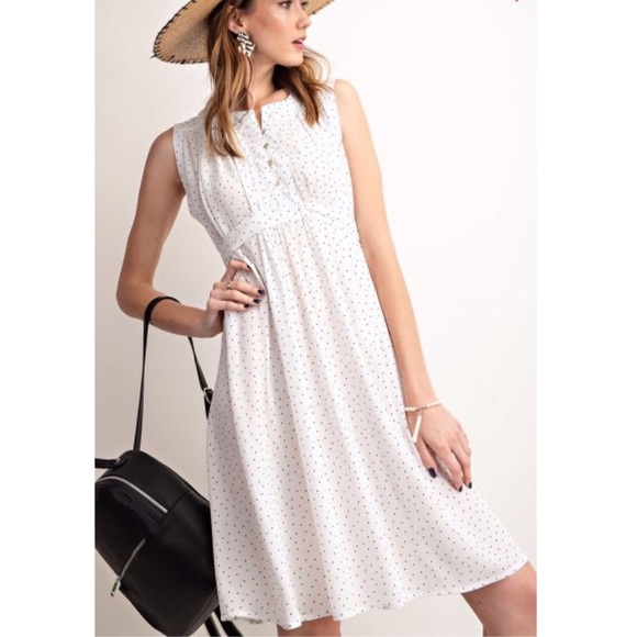 Dresses & Skirts - Accepting Offers 🌷Off-White Polka Dot Swing Dress